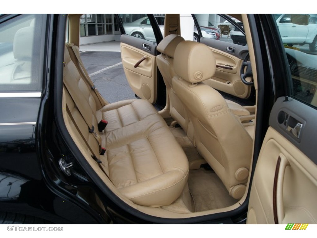 Beige Interior 2004 Volkswagen Passat GLS TDI Sedan Photo #60803183