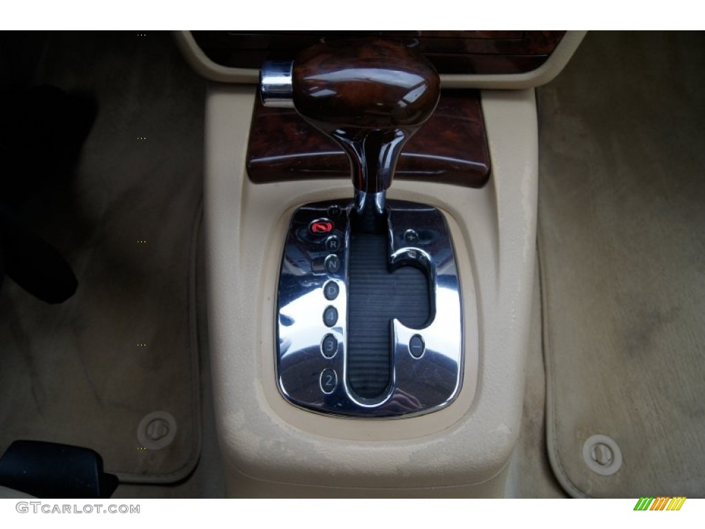 2004 Volkswagen Passat GLS TDI Sedan Transmission Photos