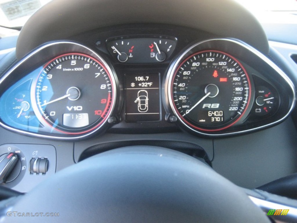 2011 Audi R8 5.2 FSI quattro Gauges Photo #60807755
