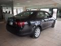 Black - Jetta SE Sedan Photo No. 7