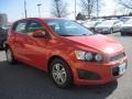 Inferno Orange Metallic - Sonic LT Hatch Photo No. 3