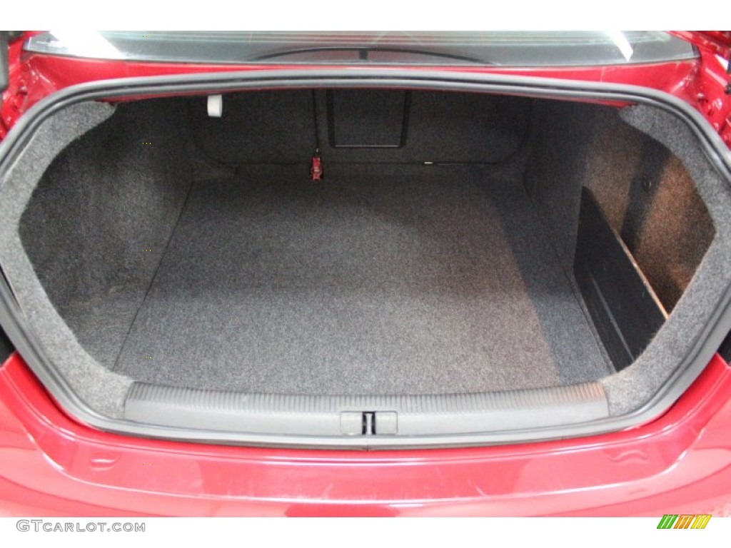 2006 Volkswagen Jetta TDI Sedan Trunk Photos