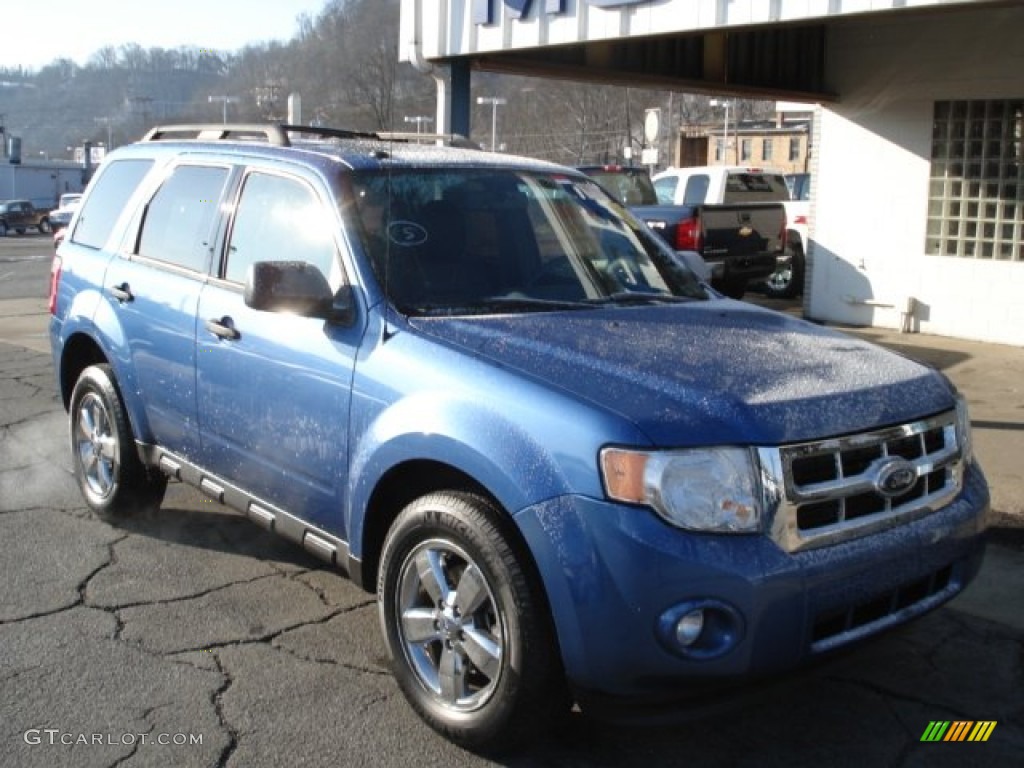 2009 Escape XLT V6 4WD - Sport Blue Metallic / Charcoal photo #2