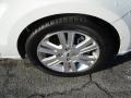 White Suede - Focus SEL Sedan Photo No. 9