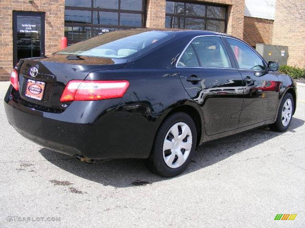 2007 Camry LE - Black / Ash photo #3