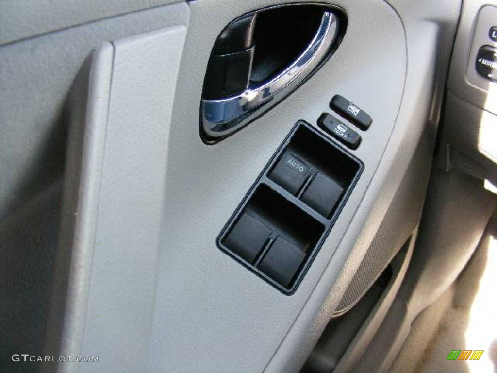 2007 Camry LE - Black / Ash photo #21