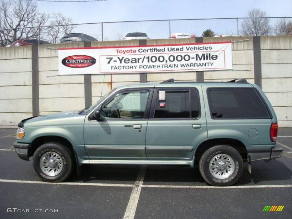 1998 Explorer XLT 4x4 - Evergreen Frost Metallic / Medium Prairie Tan photo #1