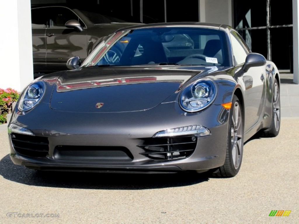 Agate Grey Metallic Porsche New 911