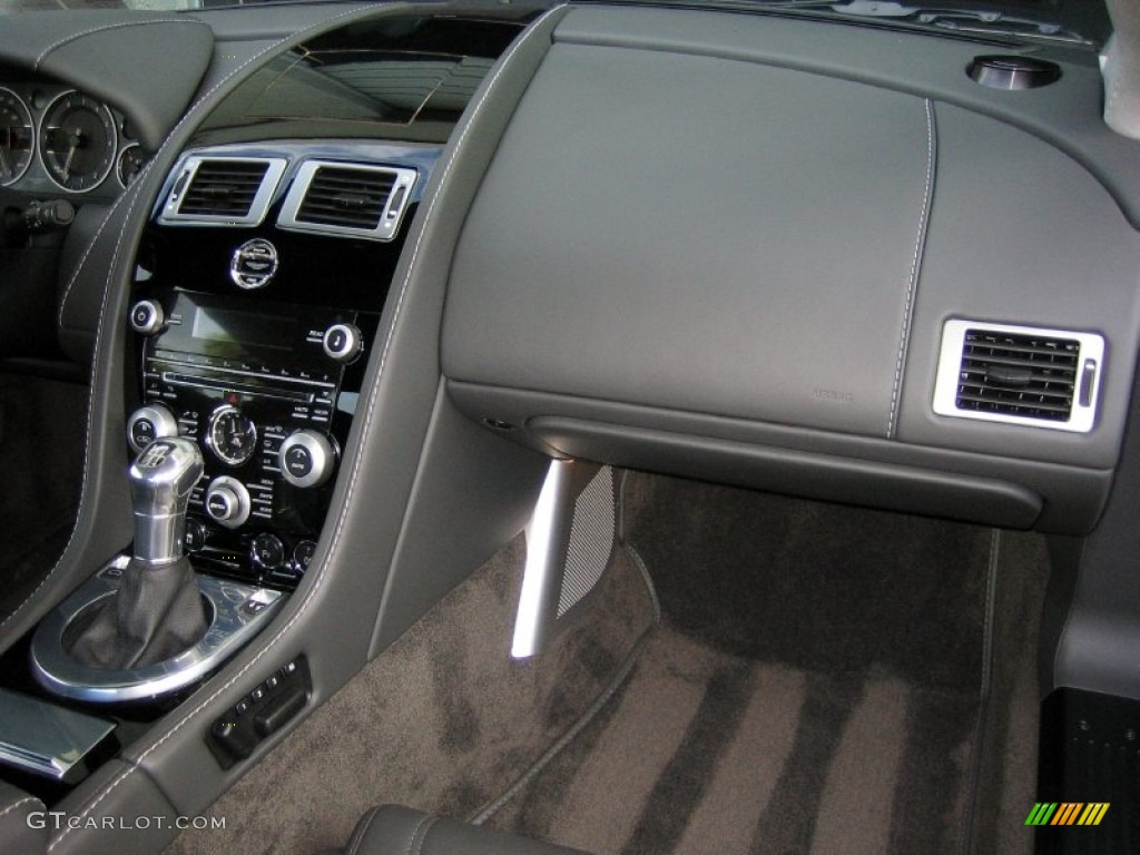 2009 DBS Coupe - Quantum Silver / Obsidian Black photo #21