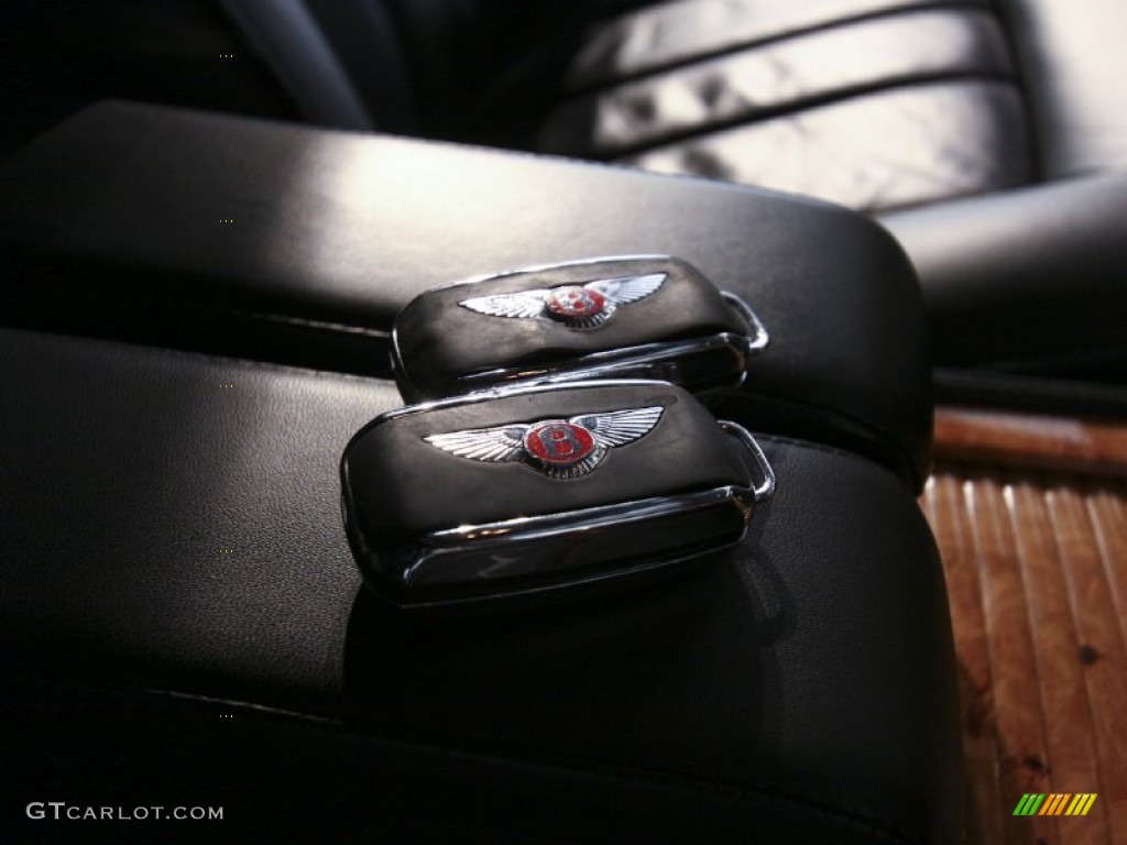 2005 Bentley Arnage R Mulliner Keys Photos