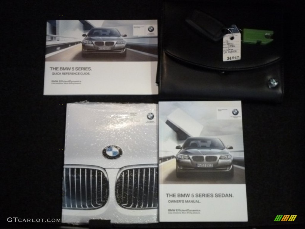 2012 BMW 5 Series 528i xDrive Sedan Books/Manuals Photos
