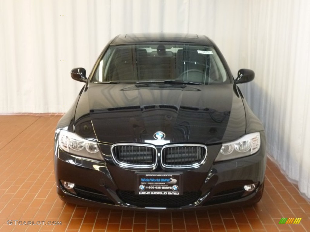 2011 3 Series 328i xDrive Sedan - Jet Black / Black photo #2