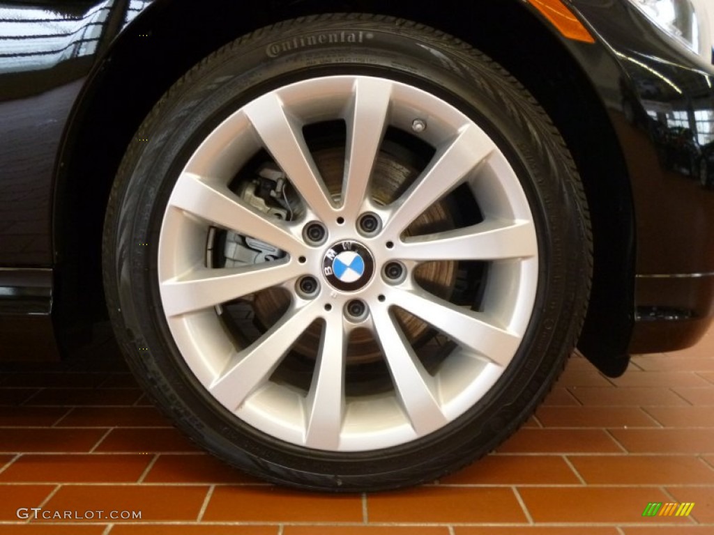 2011 3 Series 328i xDrive Sedan - Jet Black / Black photo #6