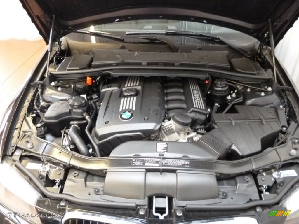 2011 3 Series 328i xDrive Sedan - Jet Black / Black photo #7