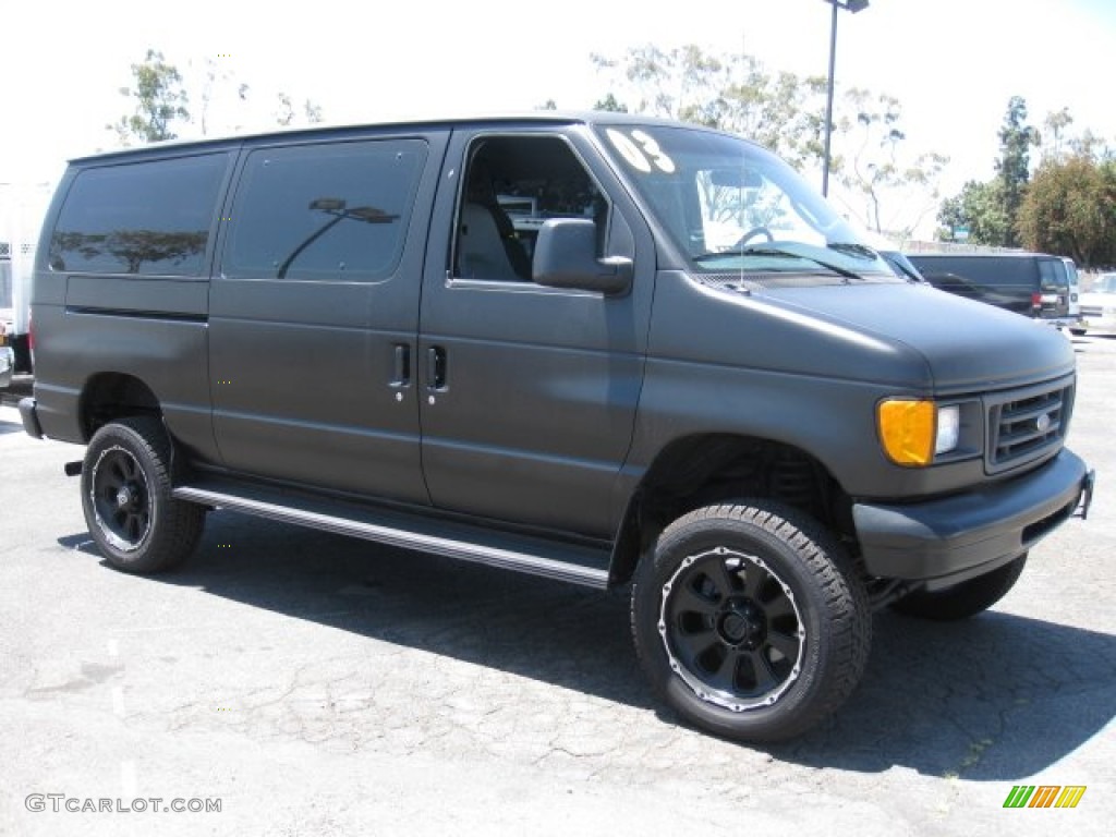 2003 E Series Van E350 Super Duty XL 4WD - Black / Medium Flint photo #1