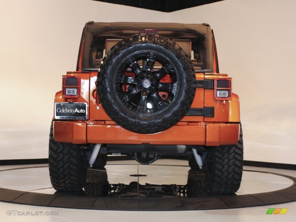 2010 Wrangler Unlimited Mountain Edition 4x4 - Mango Tango Pearl / Dark Slate Gray/Medium Slate Gray photo #6