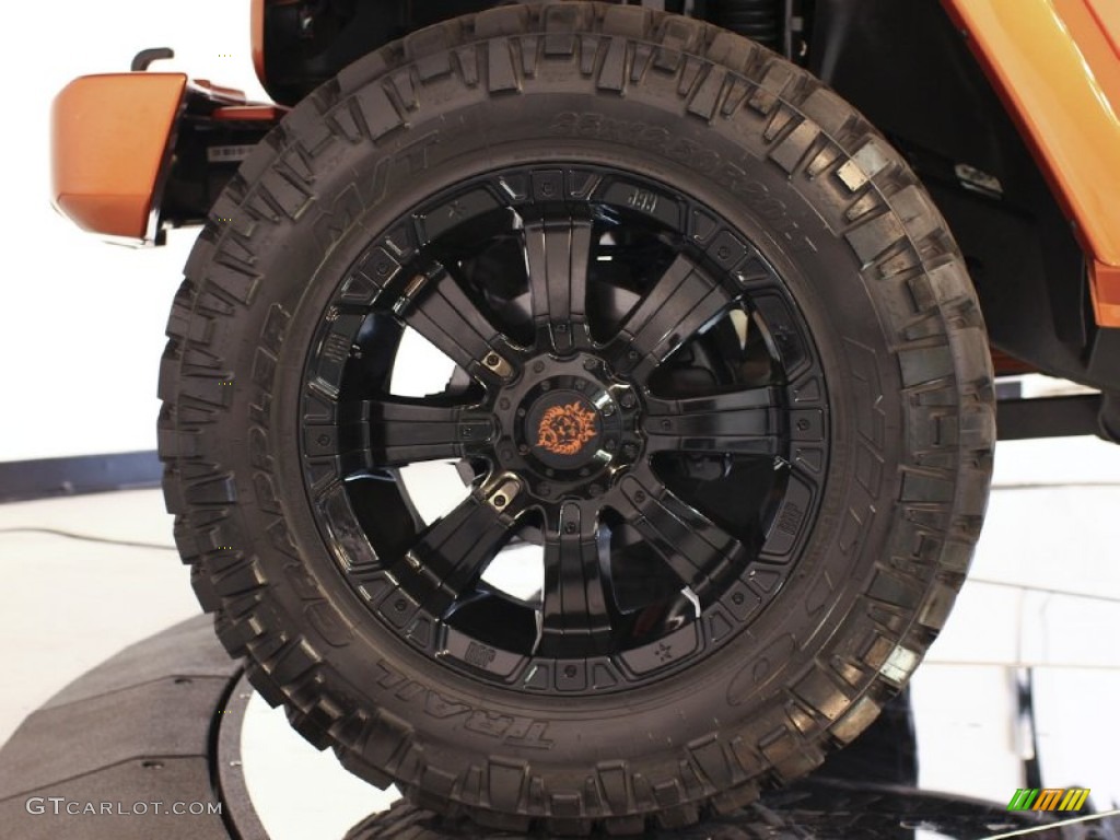 2010 Jeep Wrangler Unlimited Mountain Edition 4x4 Custom Wheels Photo #60822099