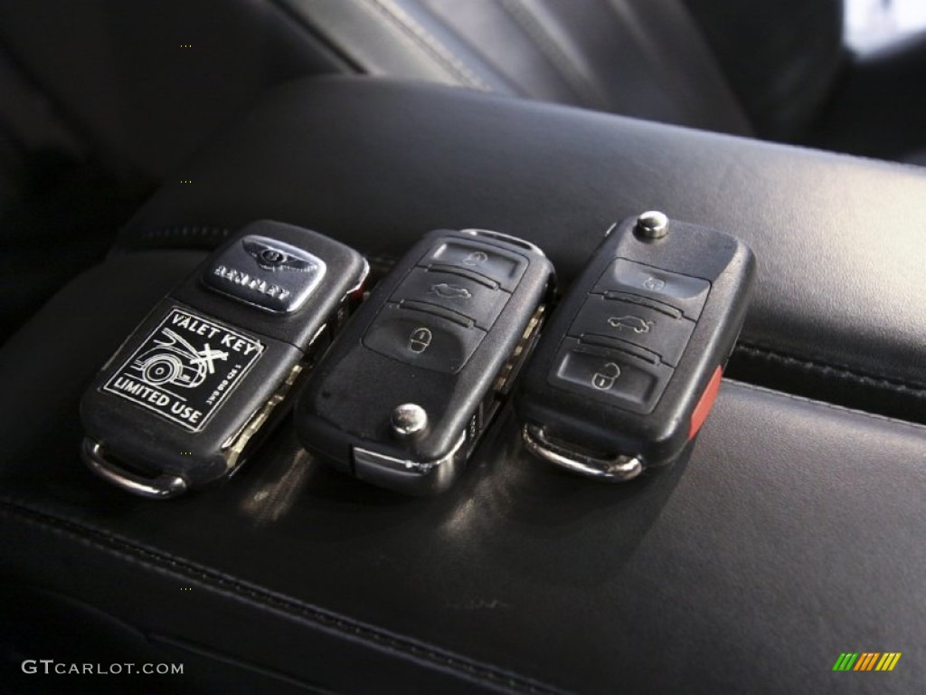 2004 Bentley Continental GT Standard Continental GT Model Keys Photos