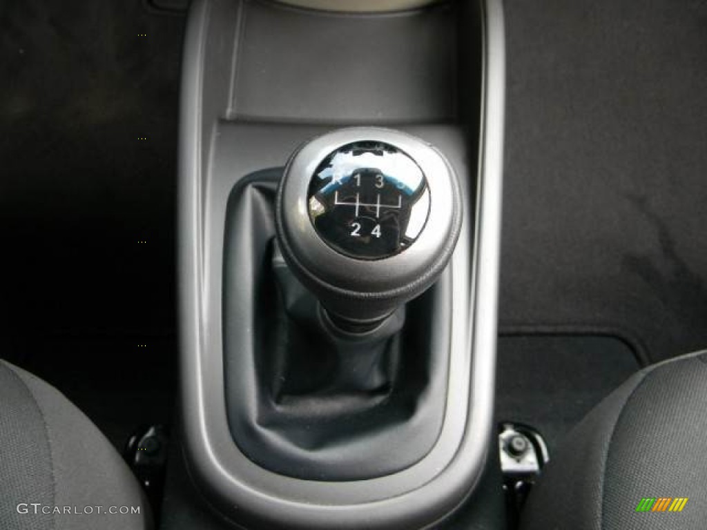 2010 Kia Soul ! 5 Speed Manual Transmission Photo #60824618
