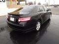 Black - Camry SE Photo No. 7