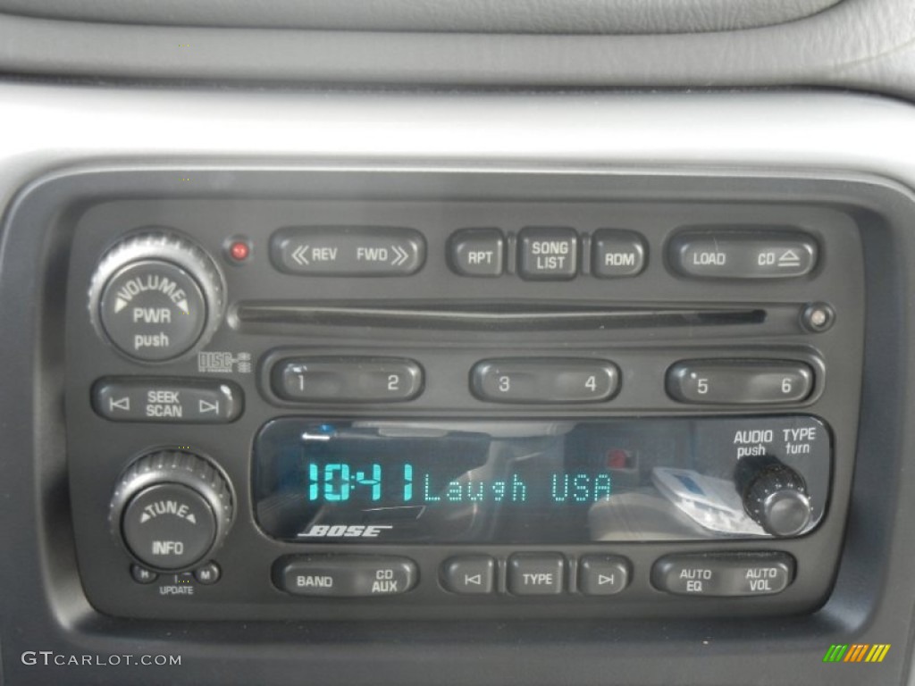 2005 Chevrolet TrailBlazer LT Audio System Photo #60826345