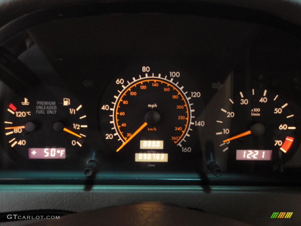 1994 Mercedes-Benz C 280 Sedan Gauges Photo #60827607