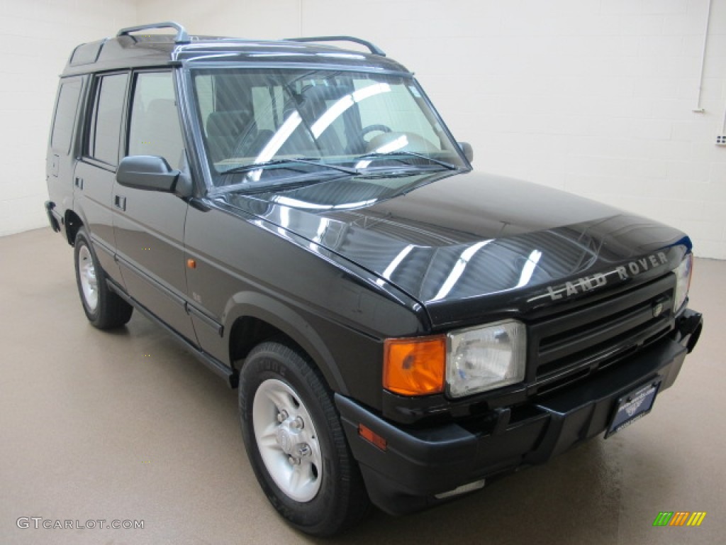 Beluga Black Land Rover Discovery