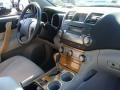 Classic Silver Metallic - Highlander Hybrid 4WD Photo No. 16