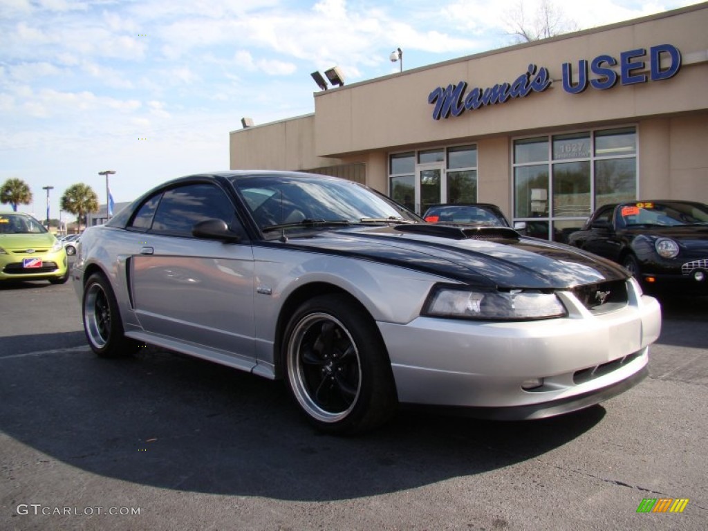 2003 Mustang GT Coupe - Black / Medium Parchment photo #2