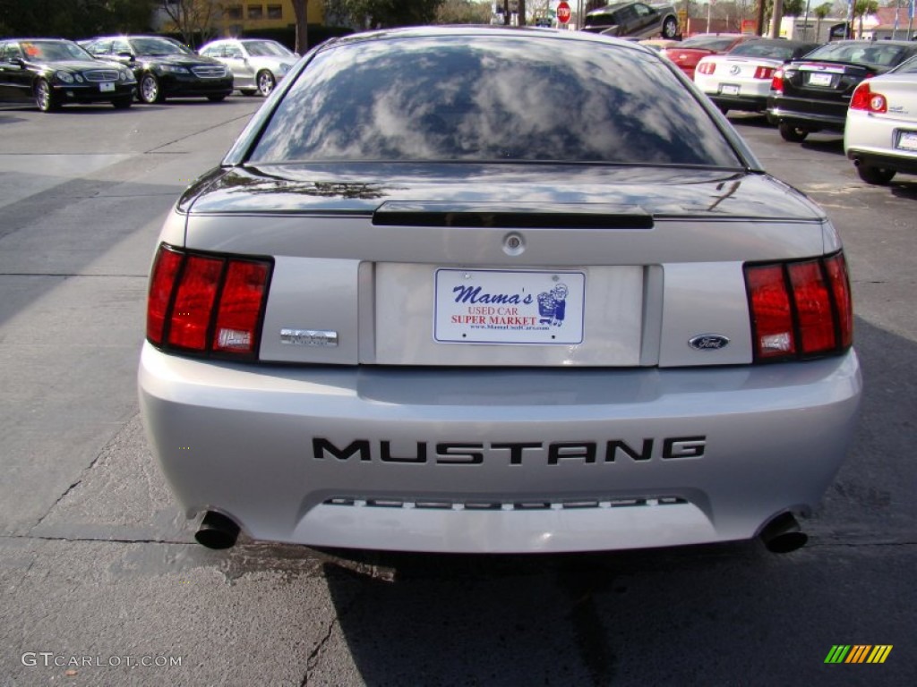 2003 Mustang GT Coupe - Black / Medium Parchment photo #5