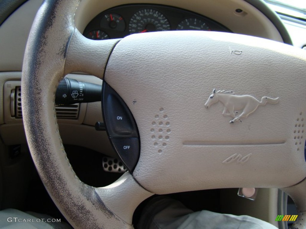 2003 Mustang GT Coupe - Black / Medium Parchment photo #18