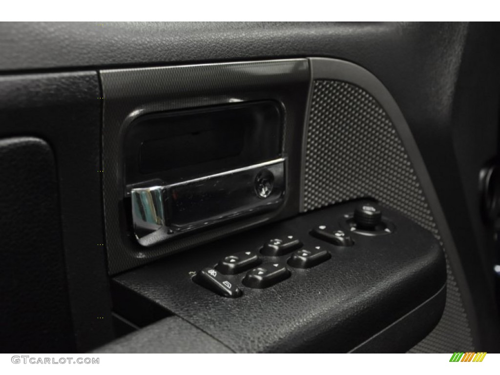 2006 F150 FX4 SuperCrew 4x4 - Black / Black photo #8