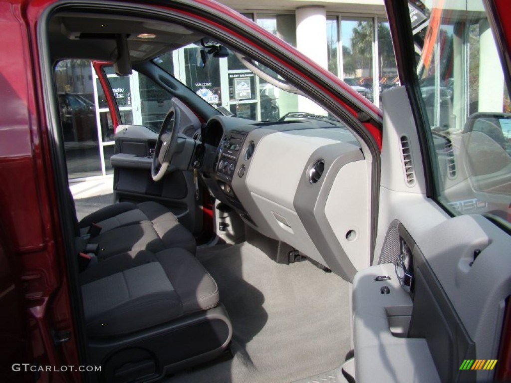 2006 F150 XLT SuperCrew - Dark Toreador Red Metallic / Medium/Dark Flint photo #12