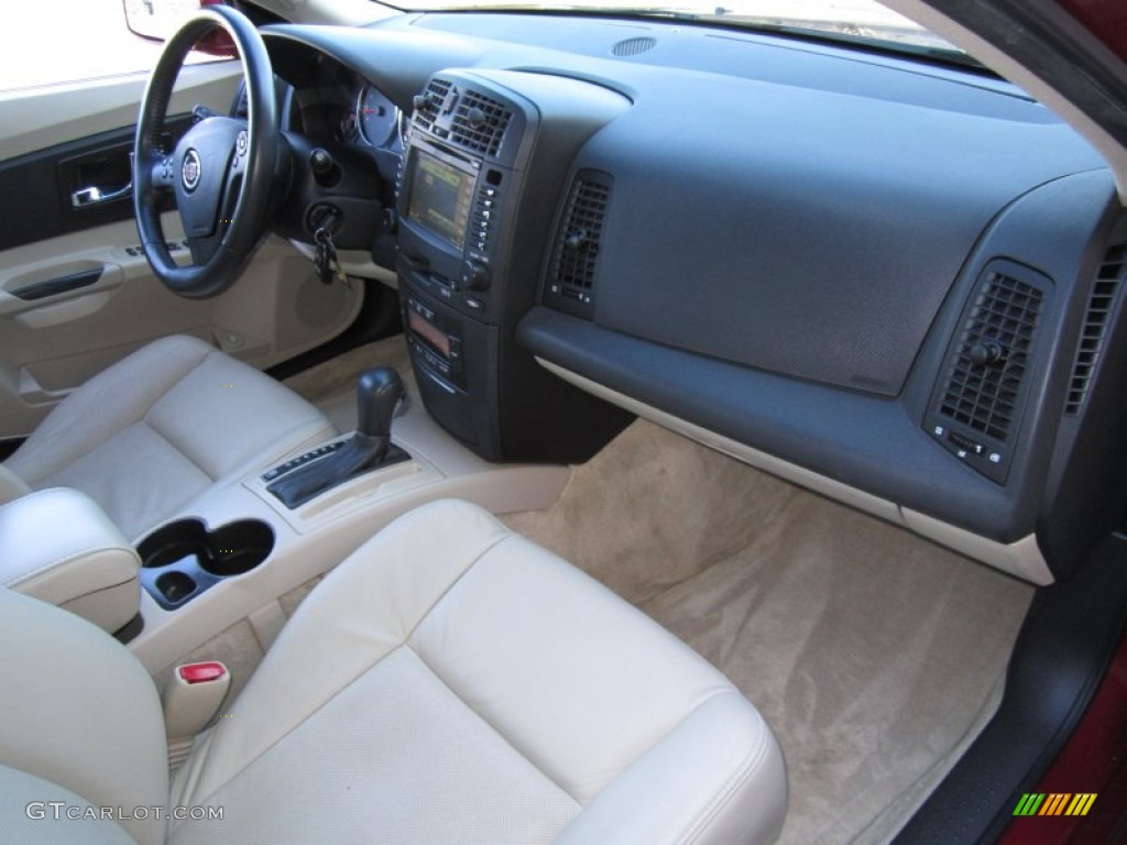 2005 Cadillac CTS Sedan Light Neutral Dashboard Photo #60834492