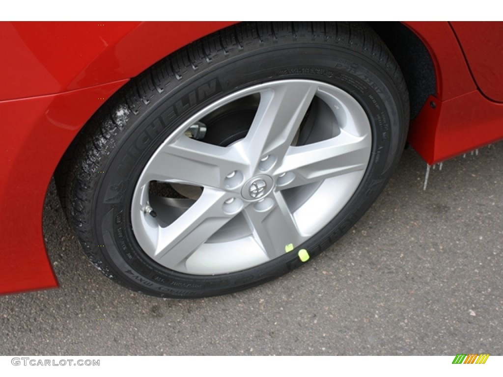 2012 Toyota Camry SE Wheel Photo #60835495