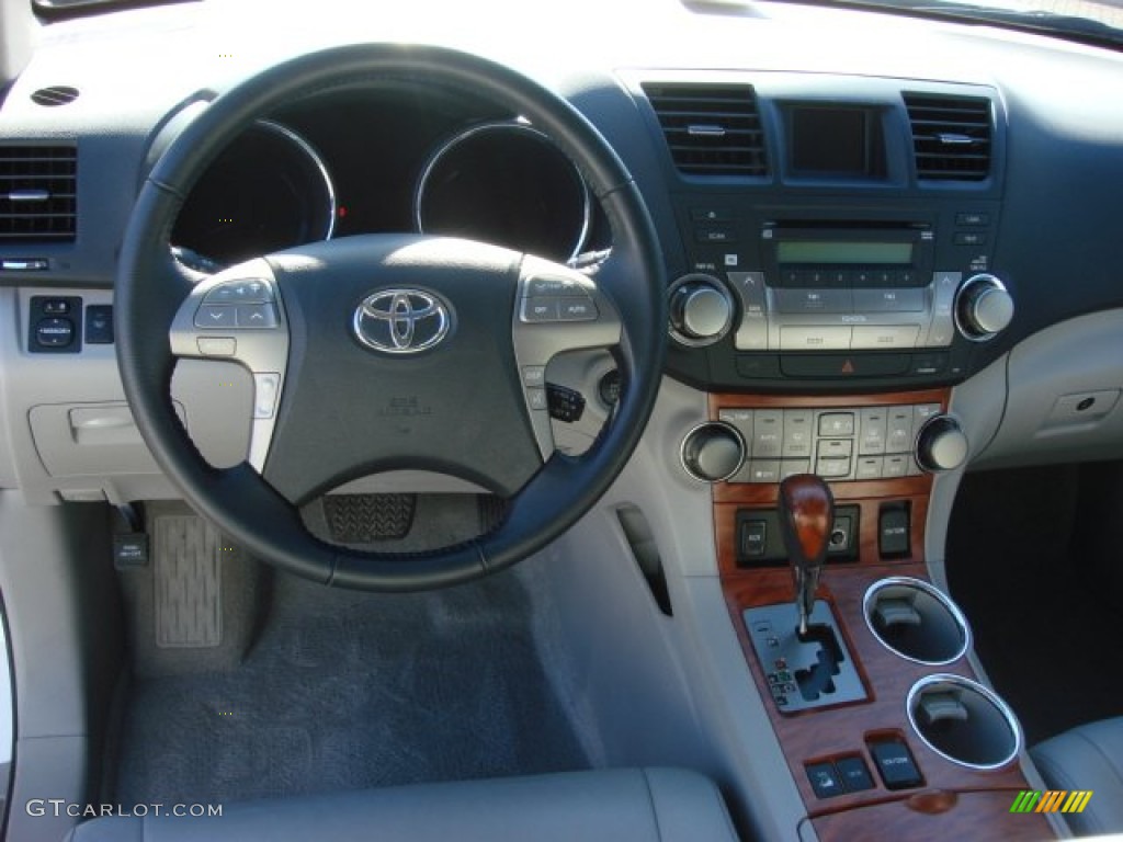 2010 Highlander Limited 4WD - Blizzard White Pearl / Ash photo #13