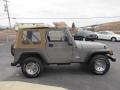Emerald Green Pearl - Wrangler SE 4x4 Photo No. 4