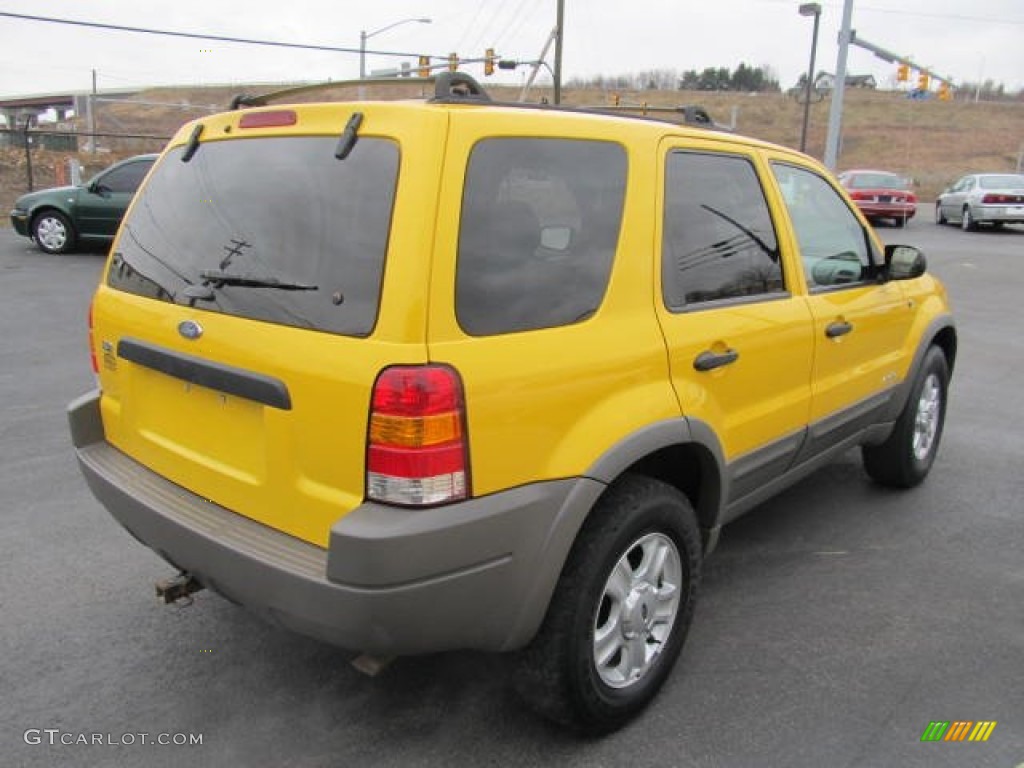 2002 Escape XLT V6 4WD - Chrome Yellow / Medium Graphite photo #13