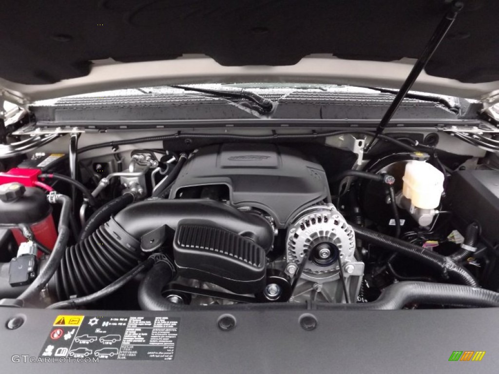2012 Cadillac Escalade Premium AWD Engine Photos