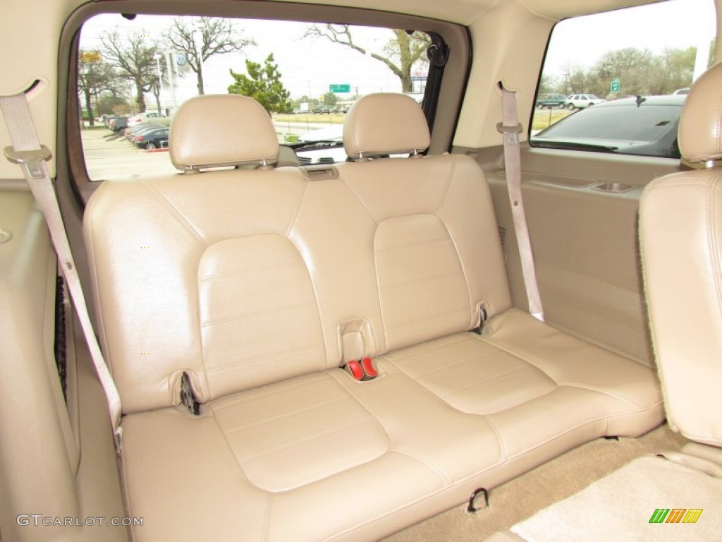 Medium Parchment Interior 2004 Ford Explorer XLT Photo #60846180