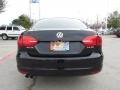 Black - Jetta SE Sedan Photo No. 4