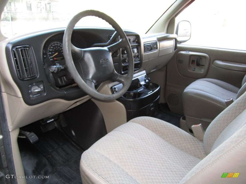 2002 Chevrolet Express 1500 Cargo Van Interior Photo