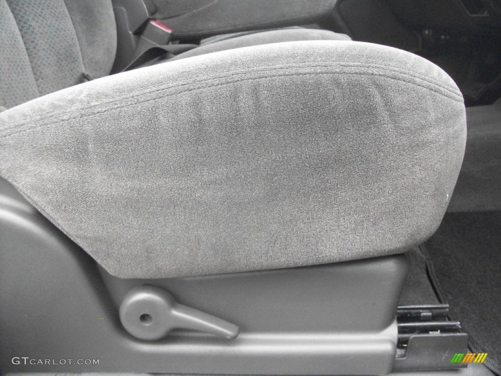 2004 Silverado 1500 LS Extended Cab - Dark Blue Metallic / Dark Charcoal photo #23