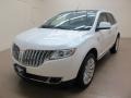 2011 White Platinum Tri-Coat Lincoln MKX Limited Edition AWD  photo #4