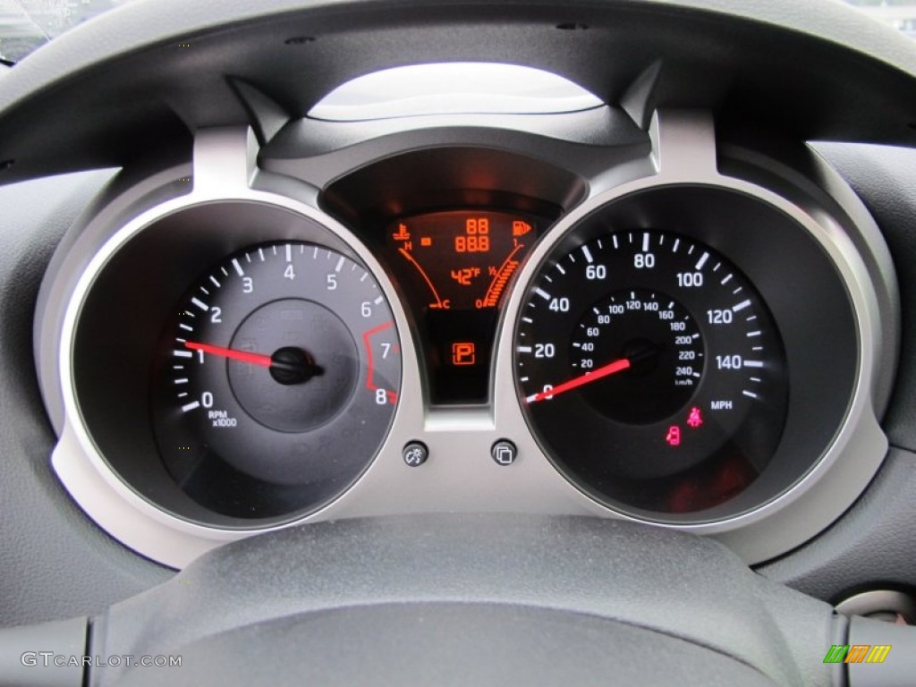 2012 Nissan Juke SL Gauges Photo #60852249