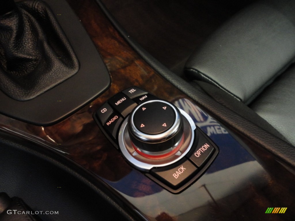 2011 3 Series 335i xDrive Coupe - Jet Black / Black photo #22