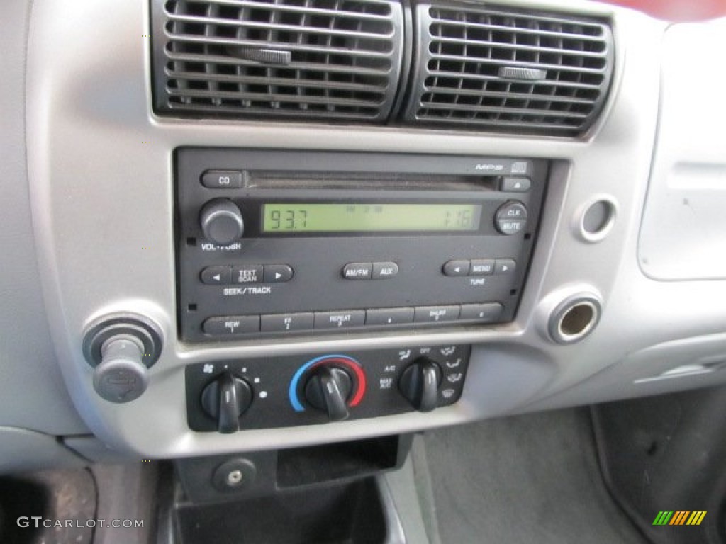 2009 Ford Ranger XLT SuperCab Controls Photo #60854391