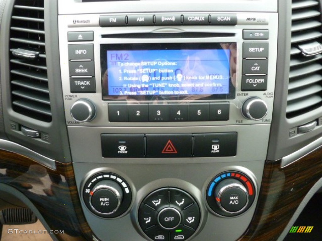 2012 Hyundai Santa Fe GLS V6 AWD Controls Photo #60855981