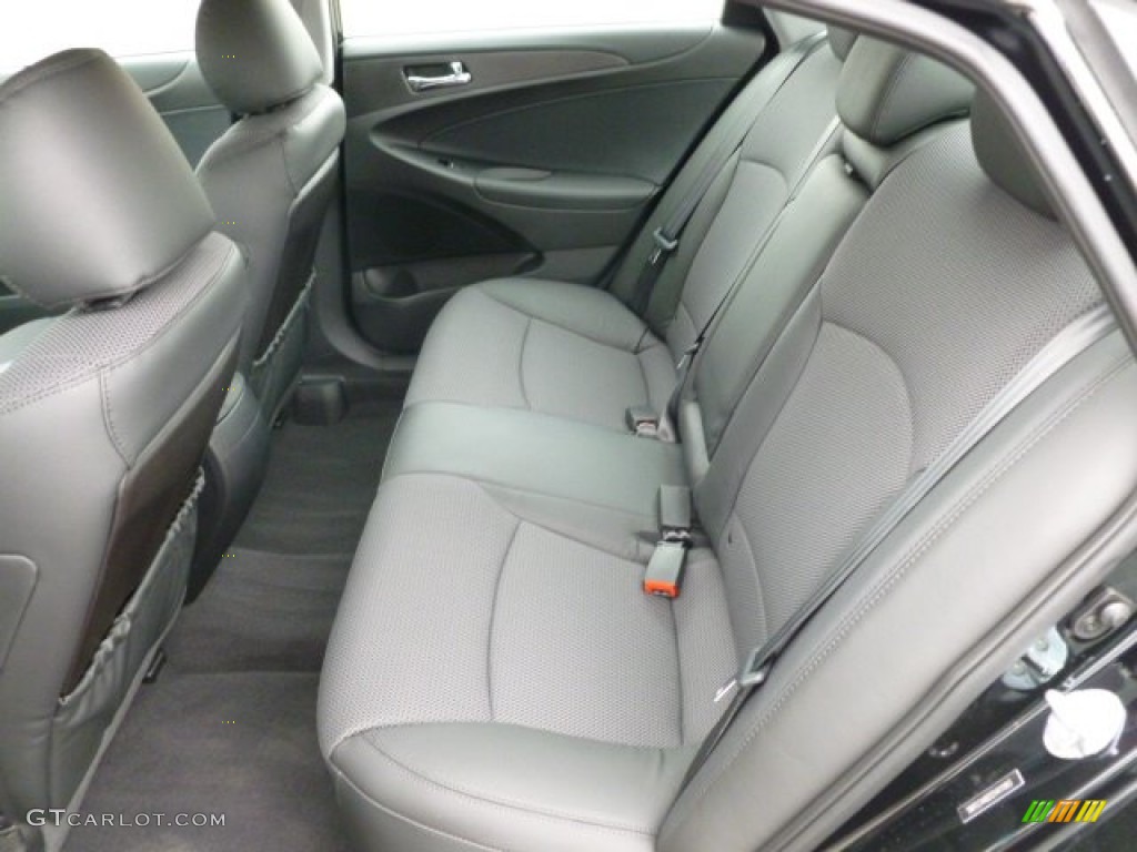 2012 Sonata SE 2.0T - Midnight Black / Black photo #13