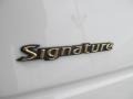 2006 Lincoln Town Car Signature Marks and Logos